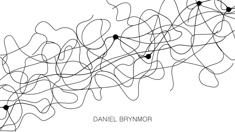 Auto-Conformity in Solitude